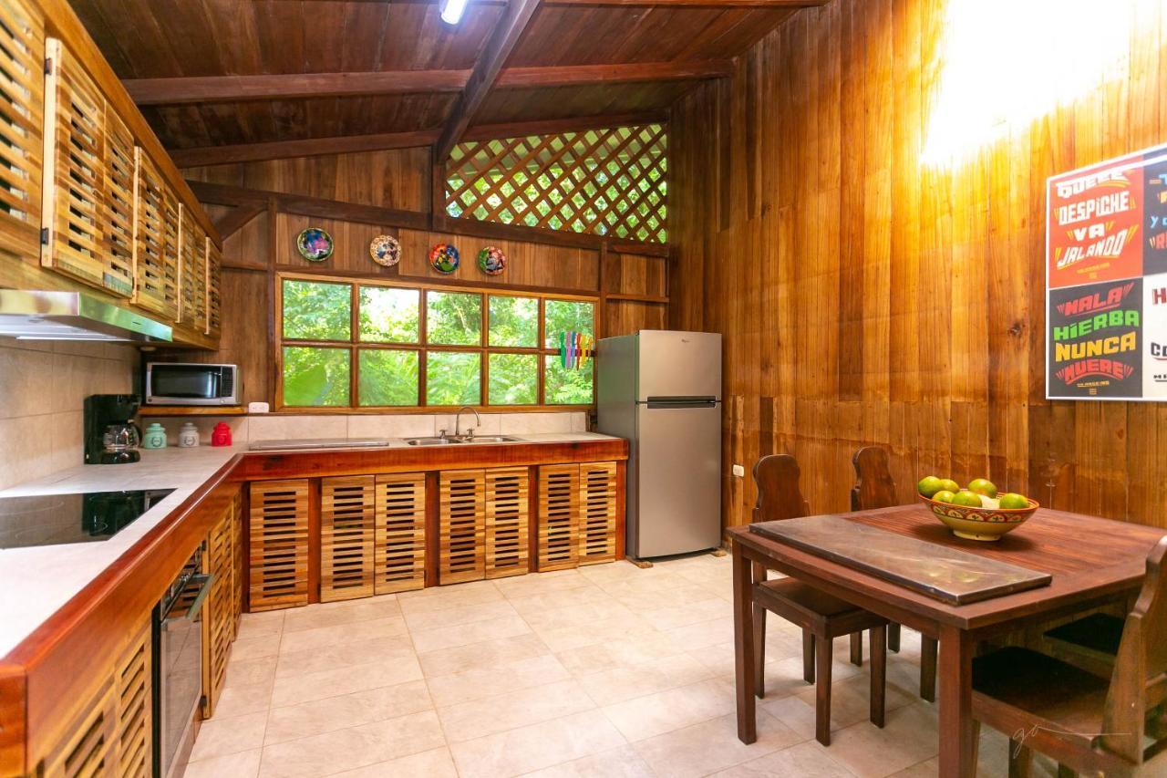 La Kukula Lodge Puerto Viejo de Talamanca Kültér fotó